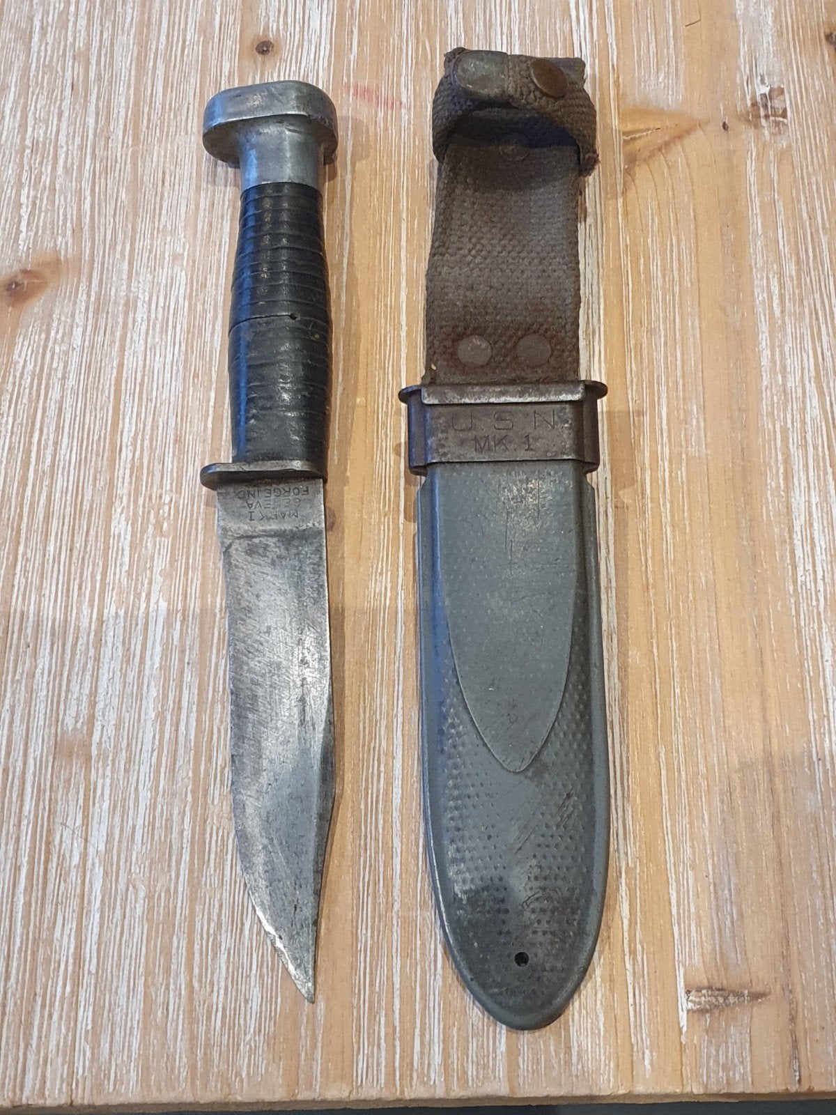 couteau usn mark 1 geneva forge inc us ww2, Collections, Enlèvement ou Envoi