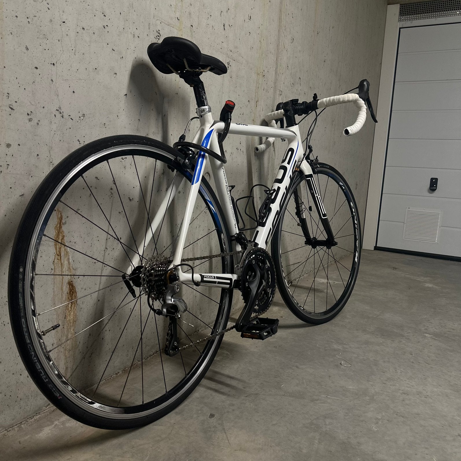 Vélo de route Focus Cayo  - Shimano 105 - Carbon Tech, Vélos & Vélomoteurs, Enlèvement, Comme neuf, Carbone