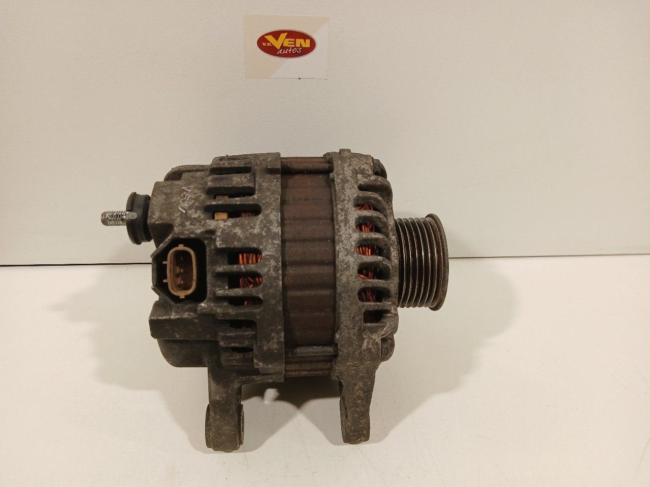 Dynamo Nissan Juke, Auto-onderdelen, Onderdelen@venauto.nl, Van der Ven Autorecycling B.V., Gebruikt, Ettenseweg 76, 4706 PB Roosendaal, The Netherlands