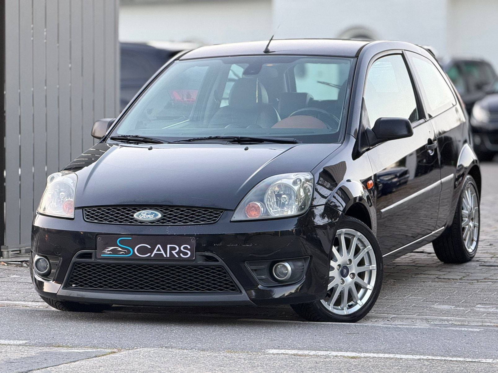 Ford Fiesta Sport S – 1.4i Benzine – 80 PK ** Garantie **, Auto's, Voorwielaandrijving, Electronic Stability Program (ESP), Zwart