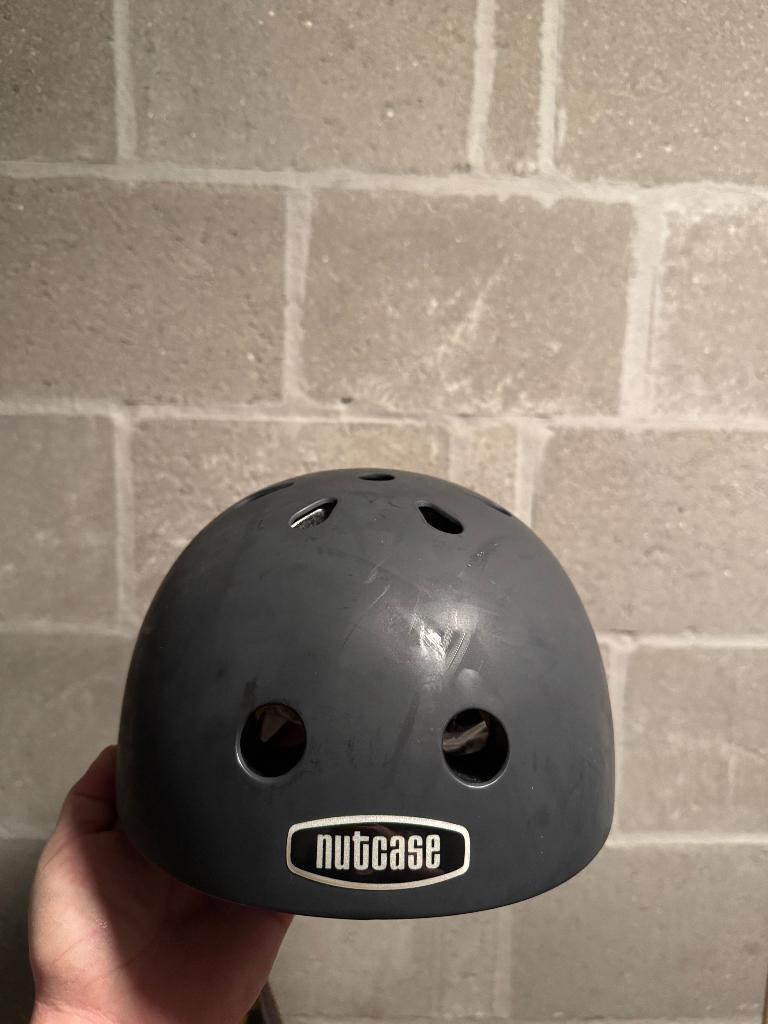Casque Nutcase taille M, Sports & Fitness, Skateboard, Enlèvement ou Envoi, Neuf, Protection