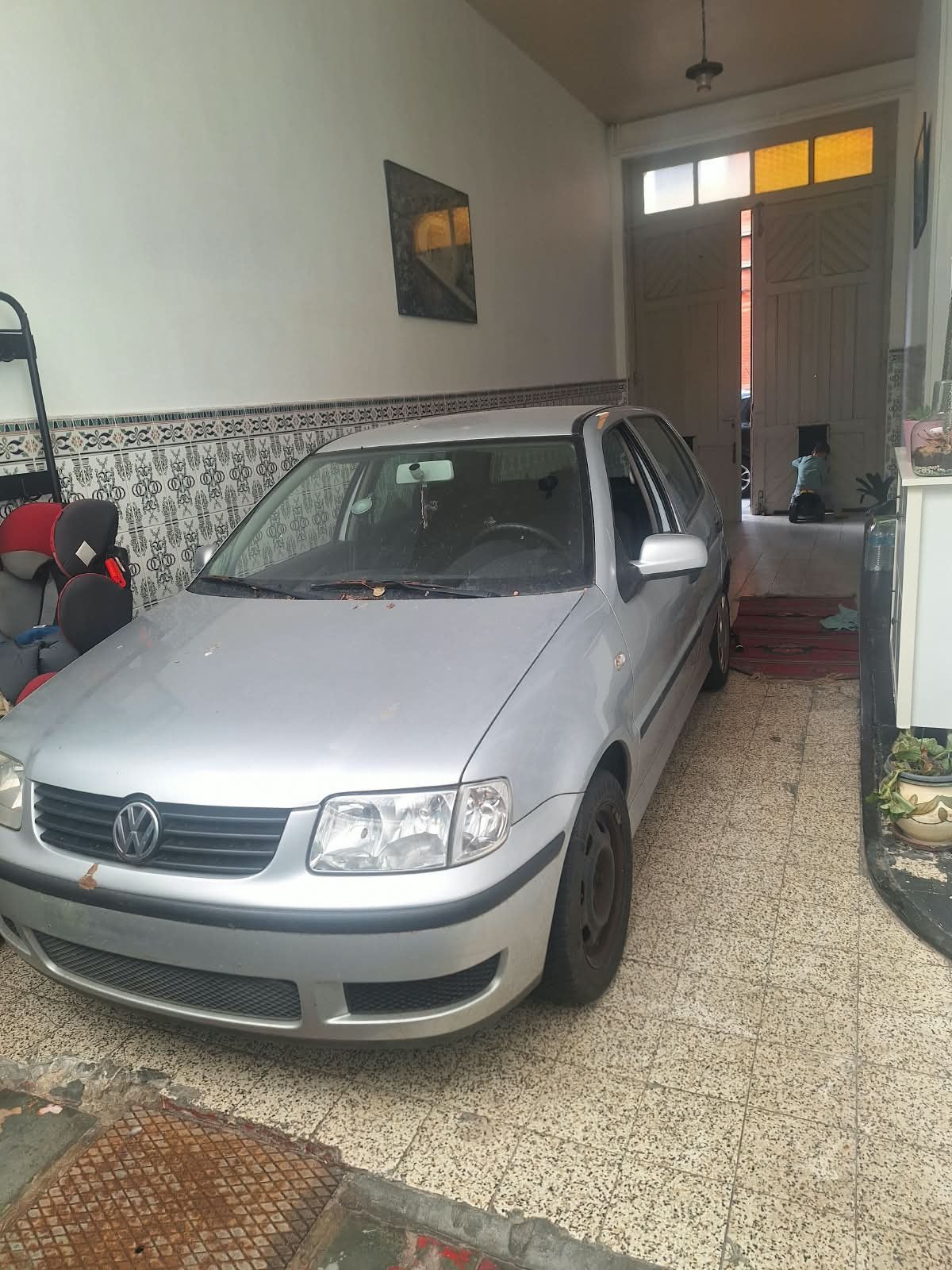 Polo 1.4 benzine, Argent ou Gris, Achat, Boîte manuelle, 5 portes