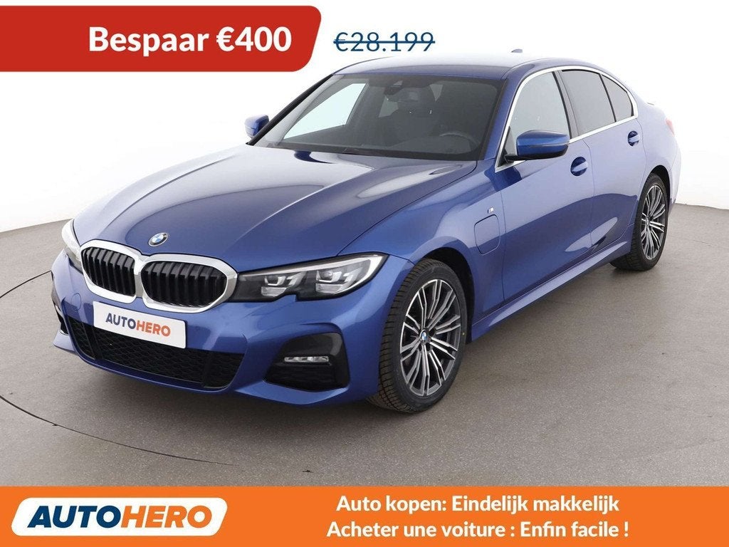 BMW 3 Serie 330 330e M Sport (année de construction 2020), Autos, Achat, 292 ch, Détection des panneaux routiers, Noir