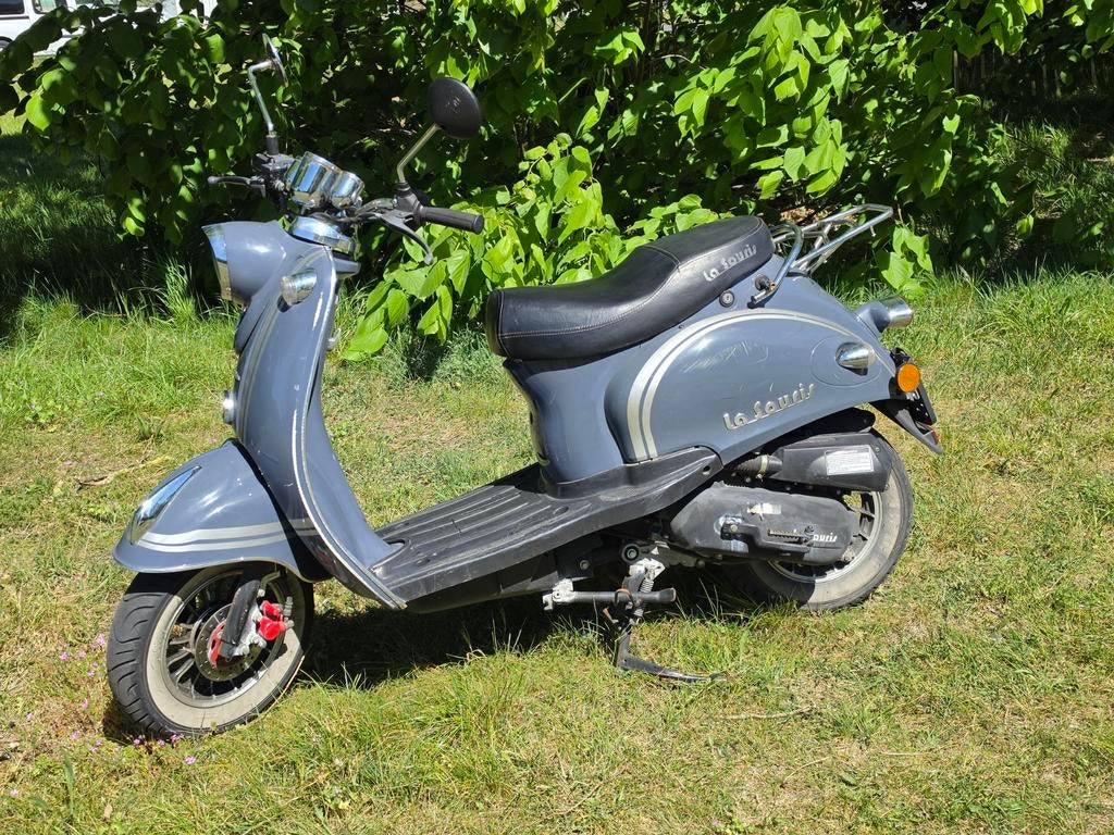 A klasse - 48-55km/h - Speciale geluid uitlaat& uitvoering, Fietsen en Brommers, Ophalen