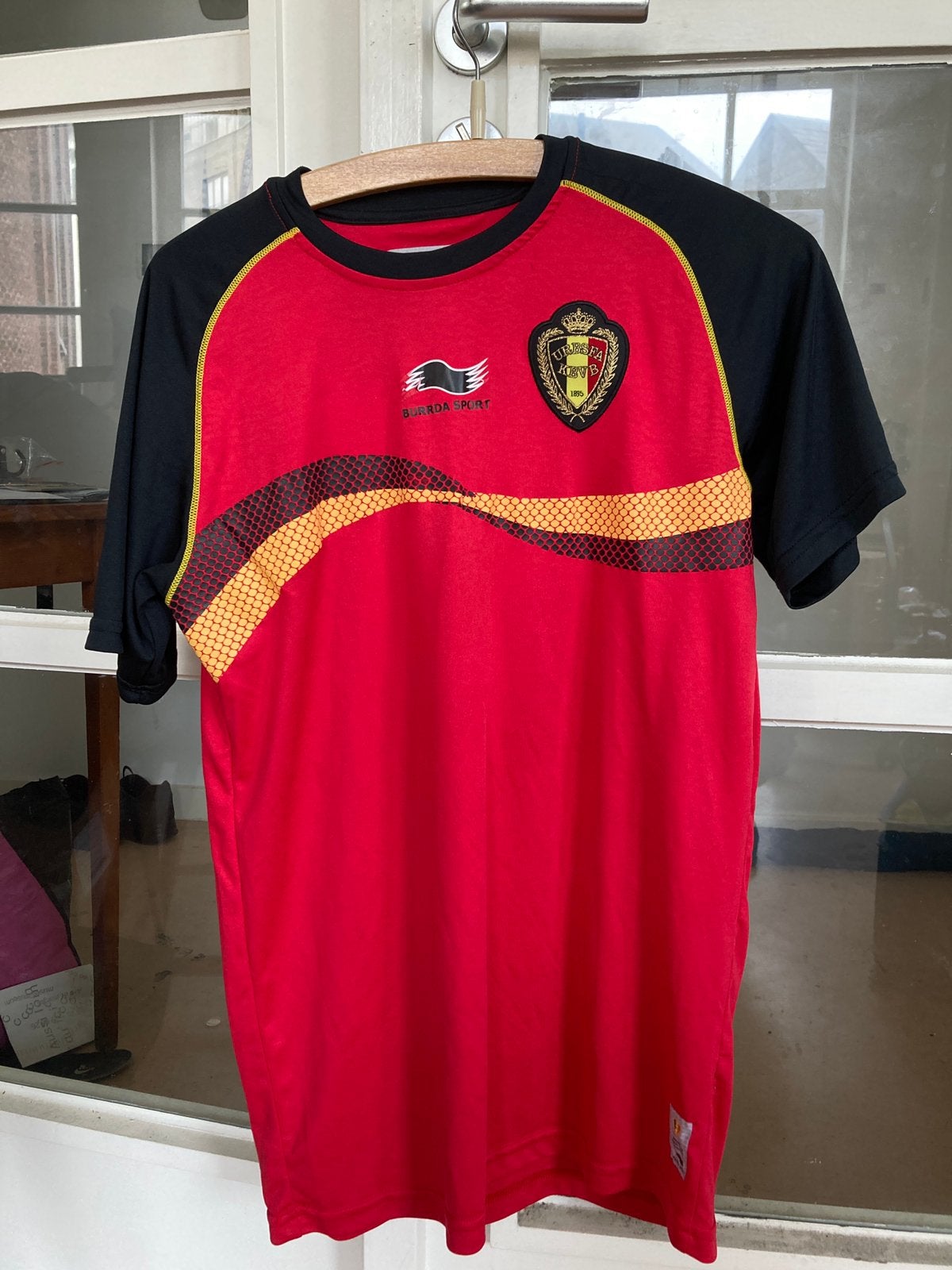 Belgium 2012-2014 training shirt - M, Sports & Fitness, Taille M, Enlèvement ou Envoi, Utilisé, Maillot