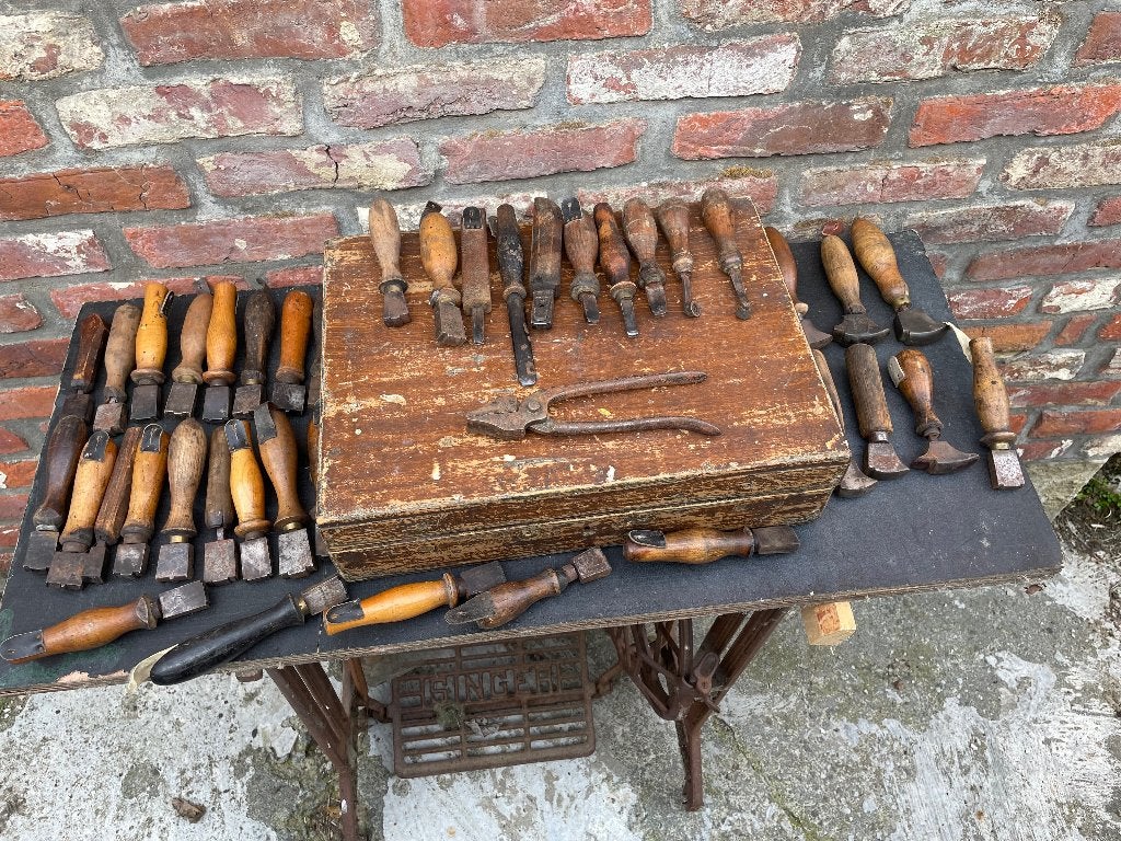 antiek 1870 GEREEDSCHAPPEN SCHOENMAKER zadelmaker, Ophalen of Verzenden