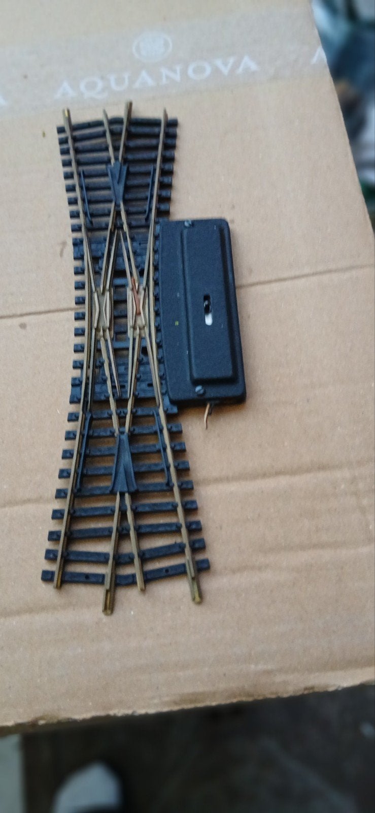 Aiguillage double électrique pour train miniature (Échelle H, Enlèvement ou Envoi
