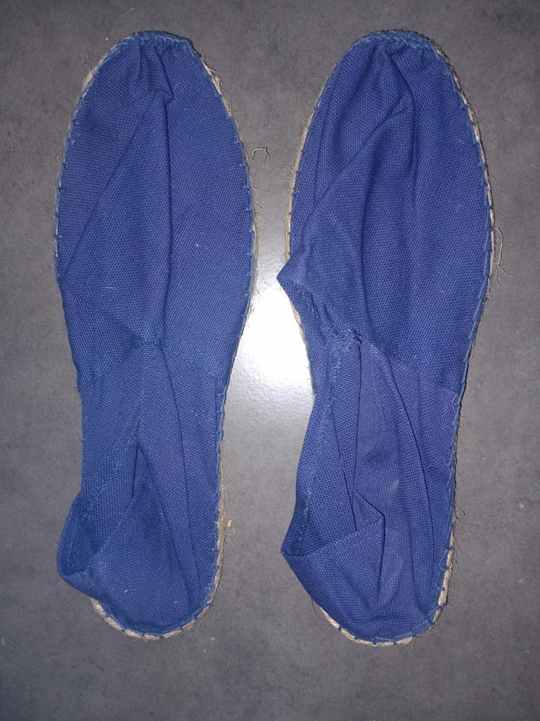 Nieuwe espadrilles maat 44 -> 2€, Kleding | Heren, Schoenen, Ophalen, Blauw, Nieuw, Espadrilles of Moccasins