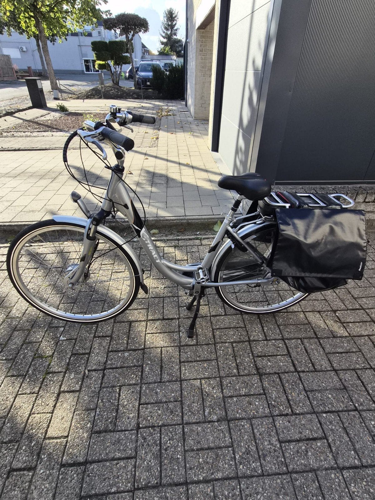 Elektrische fiets (luxe uitvoering), Autres marques, 47 à 51 cm, 50 km par batterie ou plus, Comme neuf