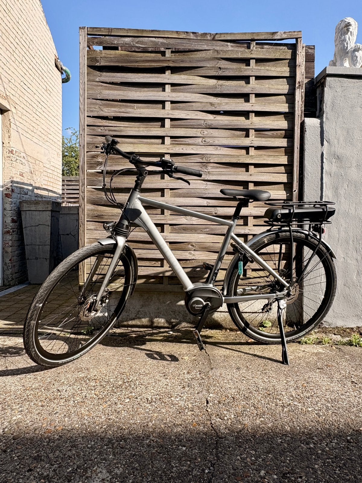 Hiron elektrische fiets 33 km Bosch Middenmotor Nieuwstaat, Fietsen en Brommers, Minder dan 30 km per accu, Nieuw, 47 tot 51 cm