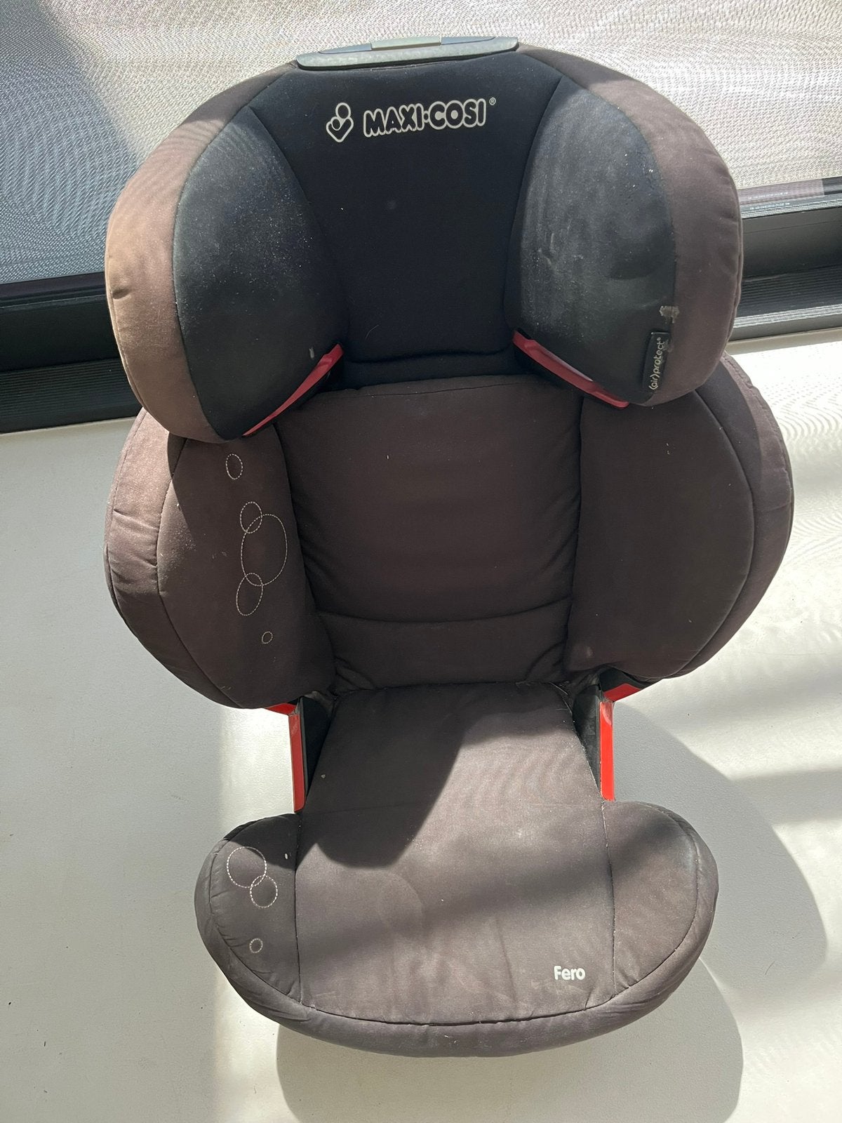 Autostoel maxicosi fero, Ceinture de sécurité, Enlèvement, Utilisé, 9 à 18 kg