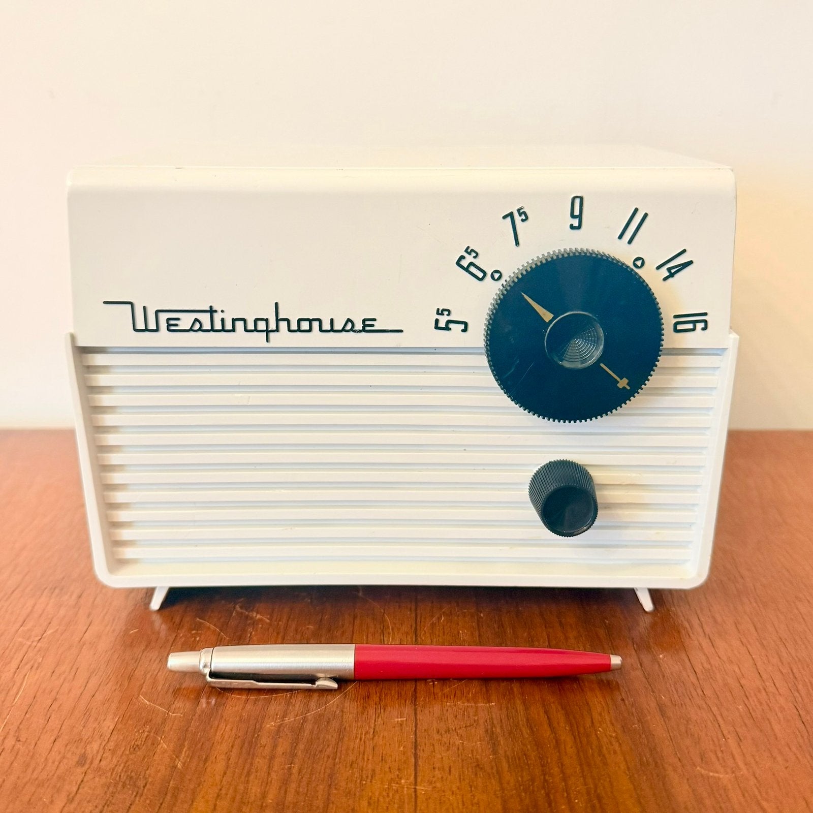VINTAGE RADIO WESTINGHOUSE H648T4 1955 À TUBE RÉTRO MCM, Antiquités & Art, Antiquités | TV & Hi-Fi, Envoi
