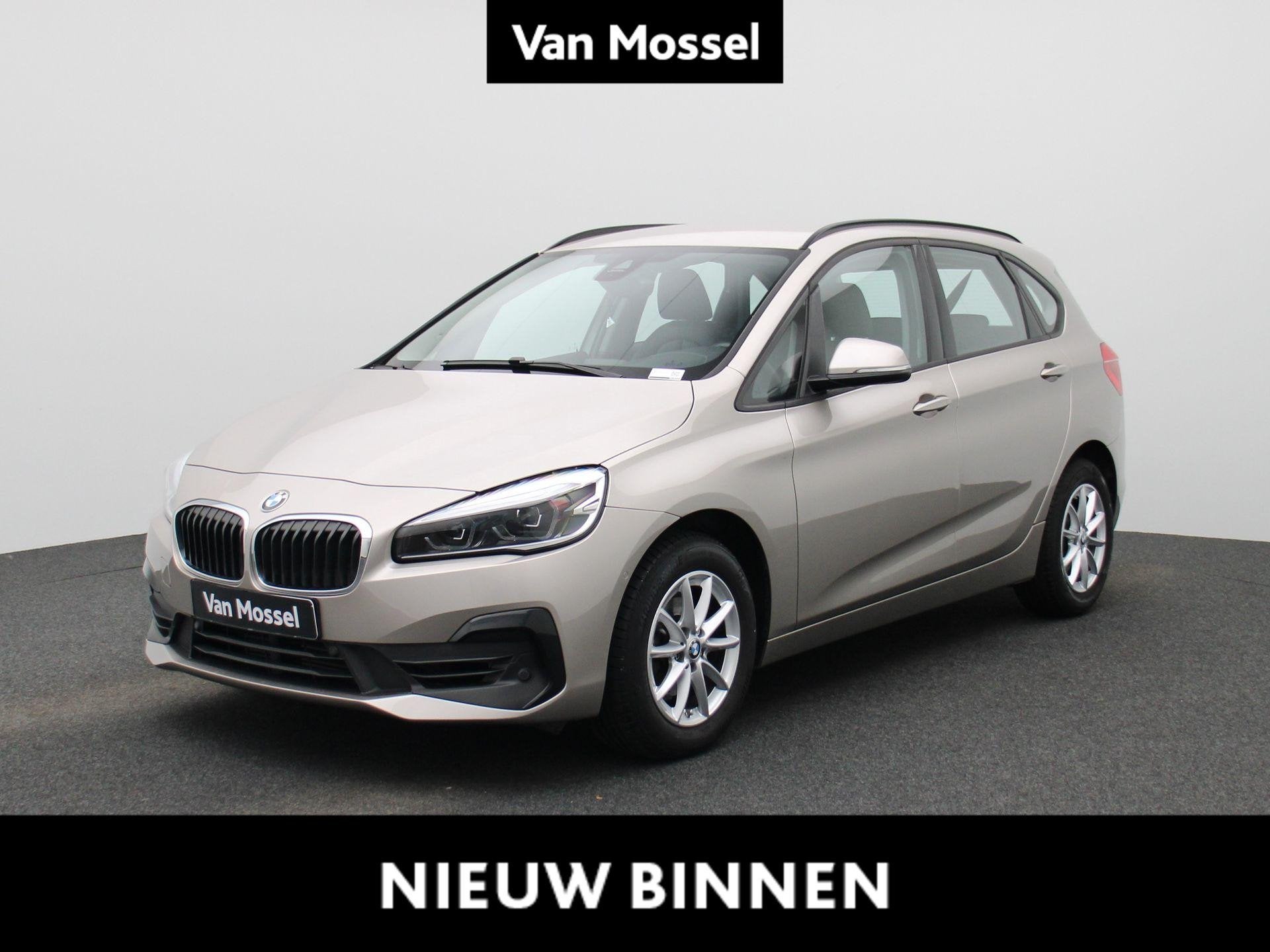 BMW 2 Reeks Active Tourer 216i (80kW), Autos, Argent ou Gris, Achat, Entreprise, Boîte manuelle