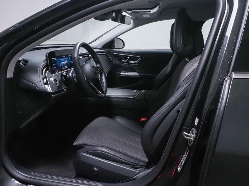 Mercedes-Benz E-klasse 300 e Break Luxury Line | Distronic |, Auto's, Automaat, Gebruikt, Zwart, https://public.car-pass.be/vhr/3723c59c-d87b-4c5f-8f6e-538249a3d3ff