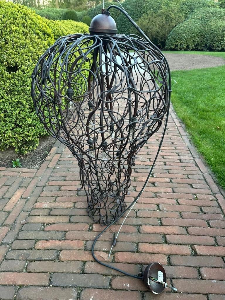 Brand van Egmond stijl – sculpturaal metaaldraad, Ophalen, Zo goed als nieuw