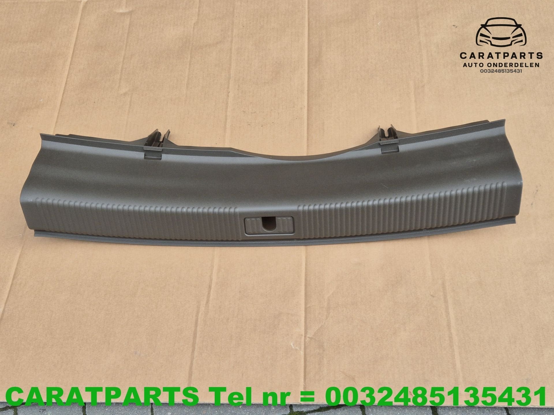 8T8864483 panneau de garniture Audi A5 A5 8T Sportback, Fabrikant BV, Utilisé, Info@fabrikant.eu, Fabrikantstraat 1
1000 AA  Amsterdam, NL
