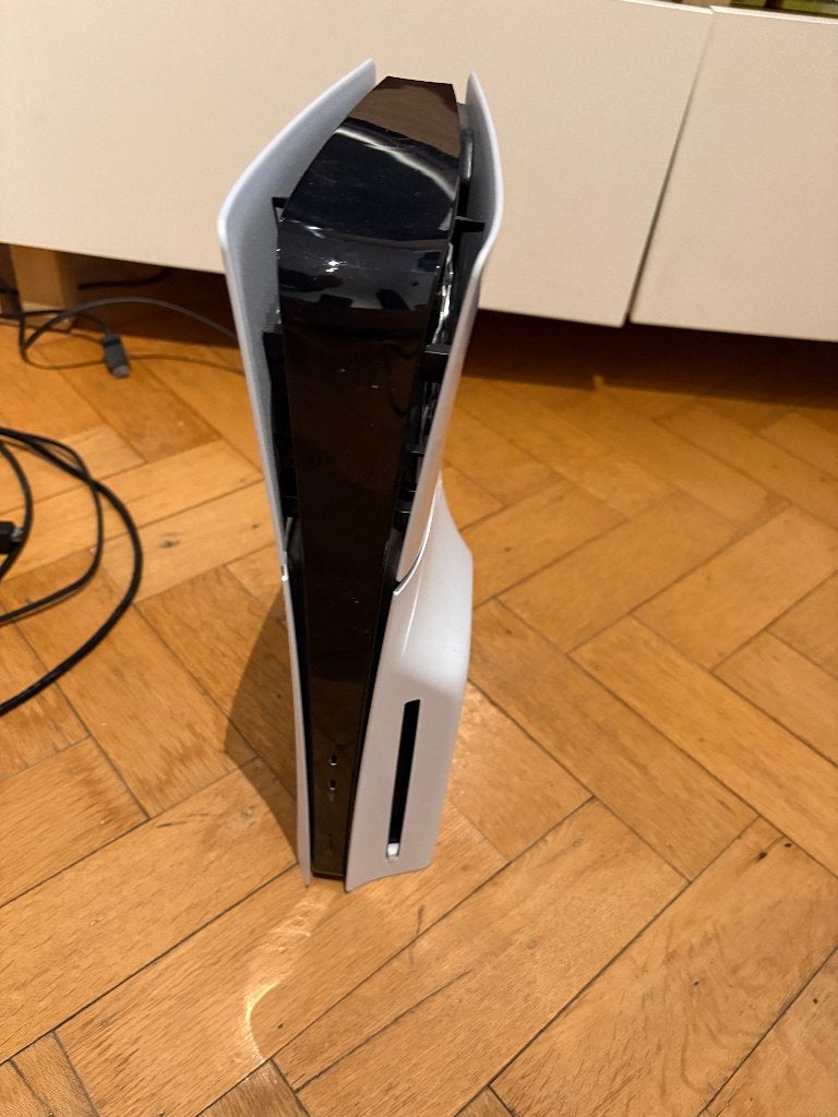 Playstation 5 Slim + Manette, Consoles de jeu & Jeux vidéo, Enlèvement, Comme neuf, Playstation 5