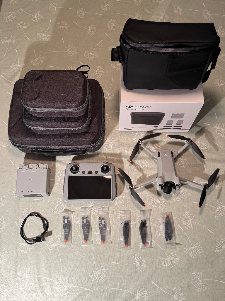 Drone DJI Mini3 Pro - SANS CRASH, TV, Hi-fi & Vidéo, Drones, Drone avec caméra, Enlèvement ou Envoi, Moins de 250 g, 5 à 10 km
