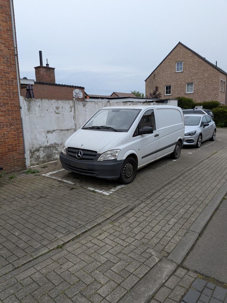 Moteur Mercedes Vito, carter moteur cassé