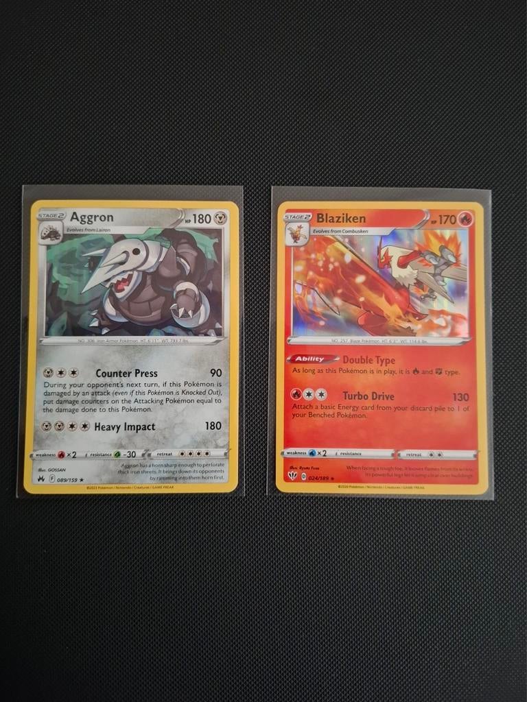 Holo pokemon kaarten Aggron en Blaziken, Hobby en Vrije tijd, Ophalen of Verzenden
