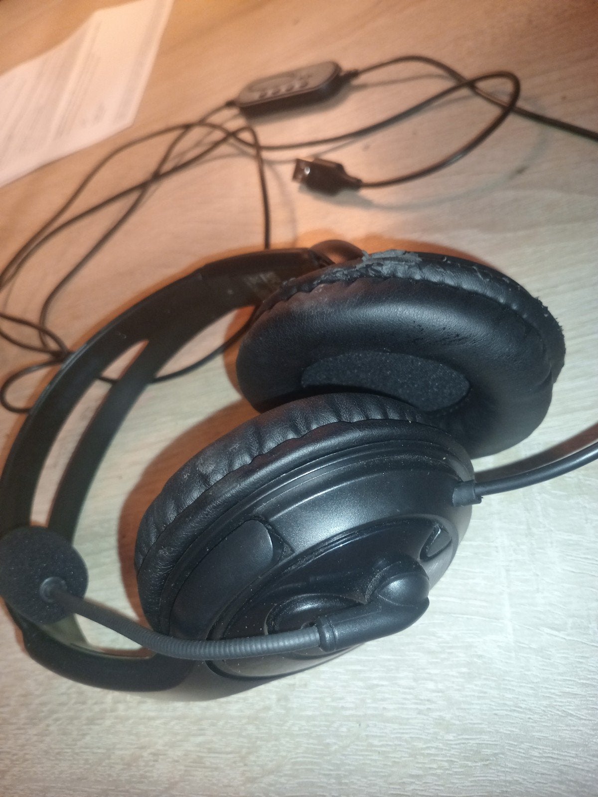casque USB avec micro et telecomande, Enlèvement ou Envoi, Comme neuf