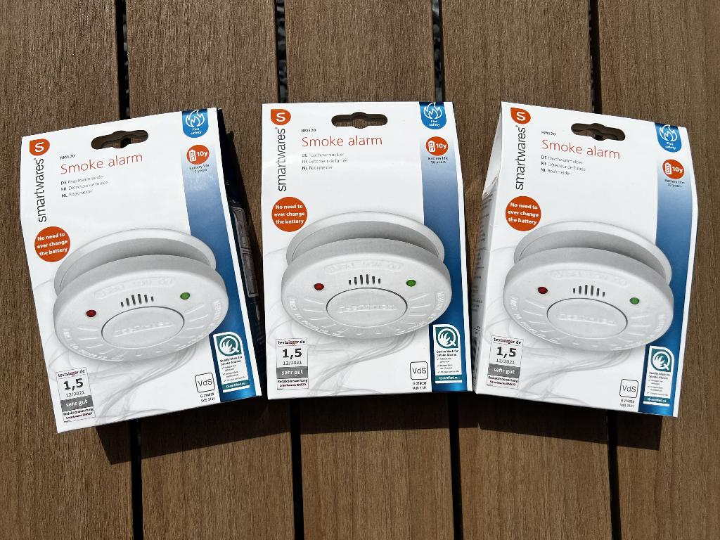 Set van 3 Smartwares rookmelders (Nieuw), Doe-het-zelf en Bouw, Alarmsystemen, Ophalen of Verzenden, Nieuw, Detector, Sensor of Melder