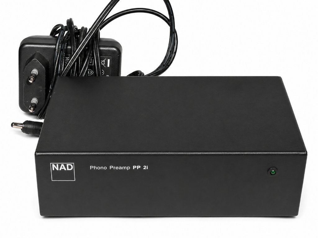 NAD PP2i préampli phono MM/MC, Enlèvement ou Envoi, Utilisé, Stéréo, Autres marques