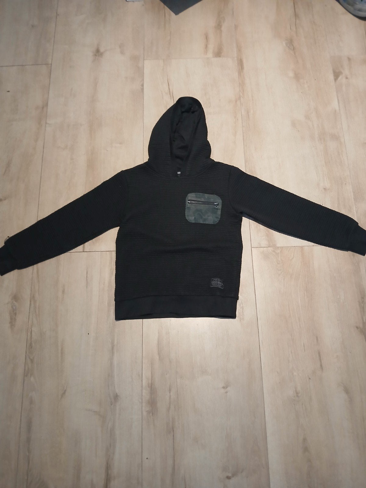 Zwarte hoodie met met leger rits., Ophalen