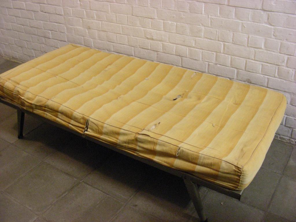 matelas en crin de cheval, Autres dimensions, Matelas, Une personne, Enlèvement