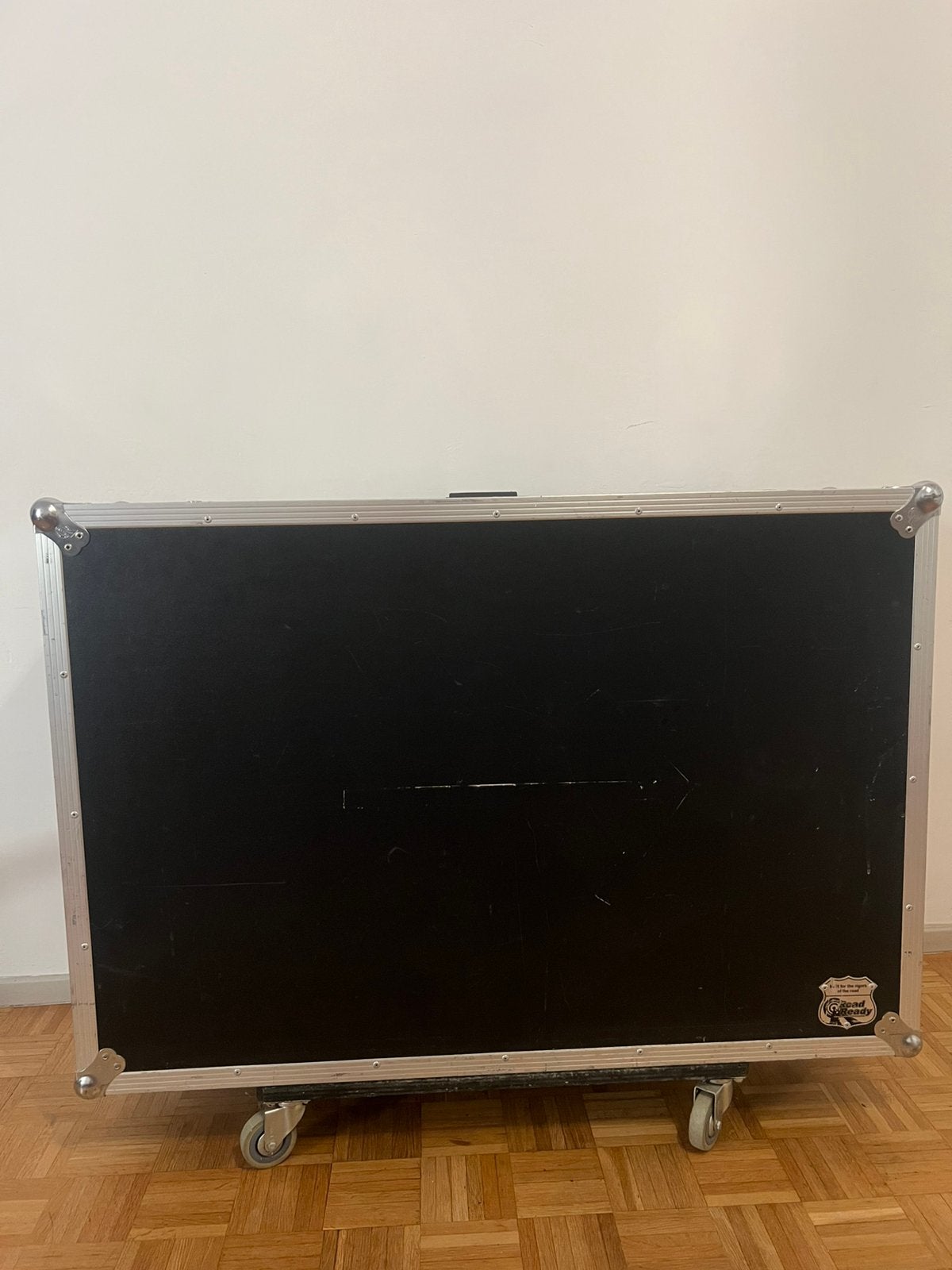 Flightcase Road Ready met Wielen, Ophalen, Zo goed als nieuw