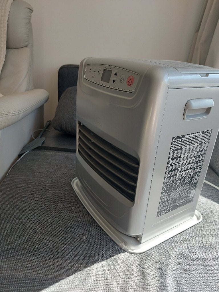 Petroliumkachel Qlima, Doe-het-zelf en Bouw, Verwarming en Radiatoren, Ophalen, Zo goed als nieuw, 800 watt of meer, Kachel