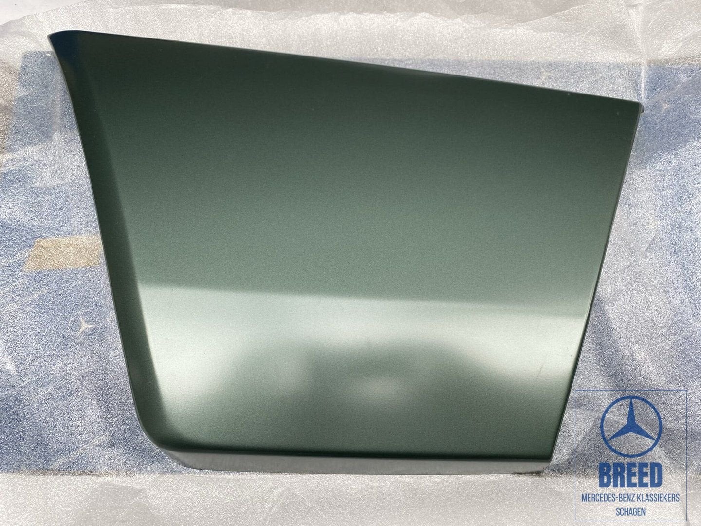 NOS Flankbeplating achterscherm links Mercedes W201 Kiwigrün, -, Nieuw, Ophalen of Verzenden, -