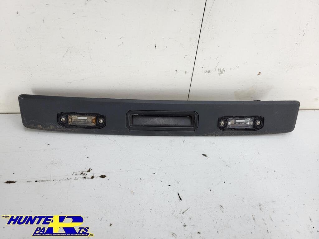 Achterklep handgreep Volvo V70/XC70 ('07-'17) 31301162, Gebruikt, Ophalen of Verzenden, Volvo, Volvo