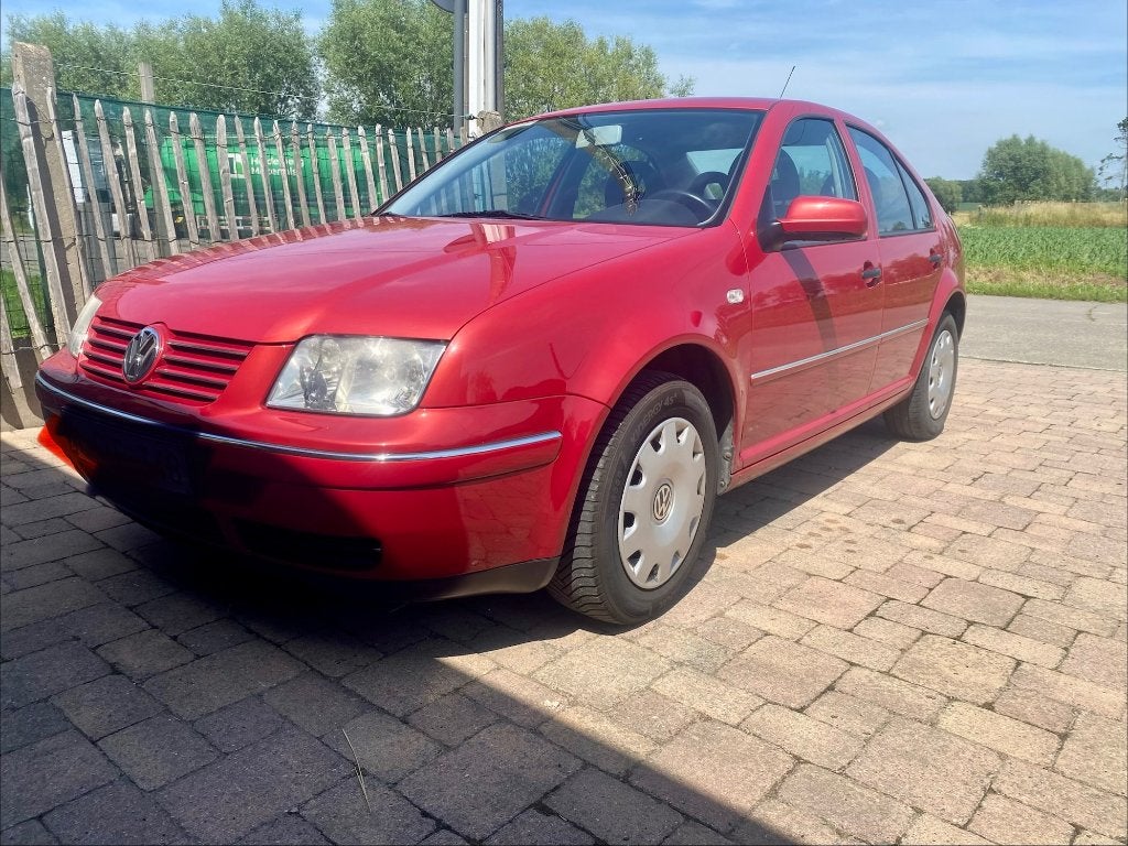 Volkswagen Bora/verkocht, Auto's, Stof, Particulier, Te koop, Rood