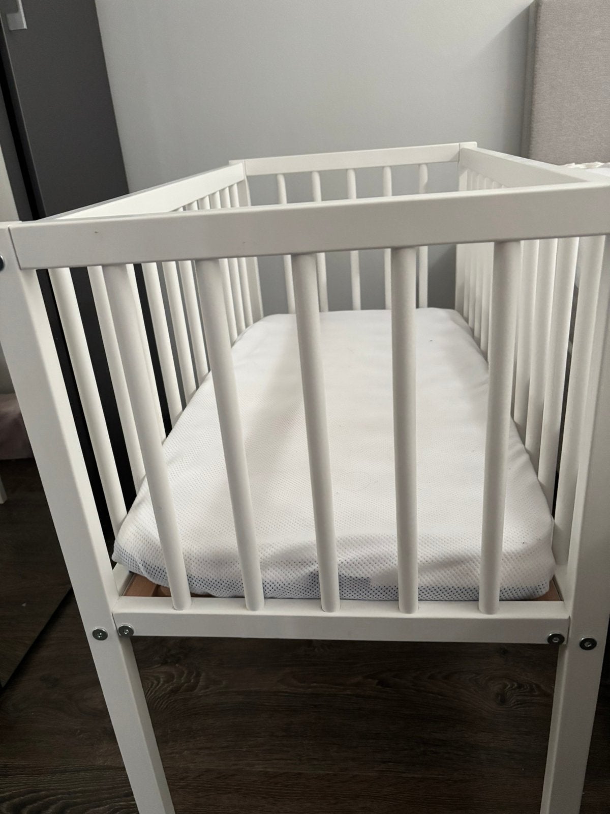 Co-sleeper met aerosleep matras, topper en matrasovertrek, Kinderen en Baby's, Ophalen, Zo goed als nieuw, Ledikant