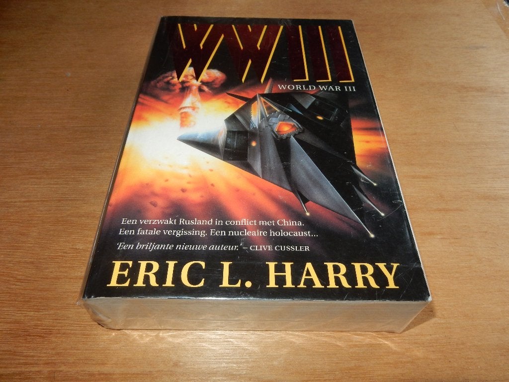 n715 - Troisième guerre mondiale - Eric L. Harry - roman, Enlèvement ou Envoi, Comme neuf, Amérique