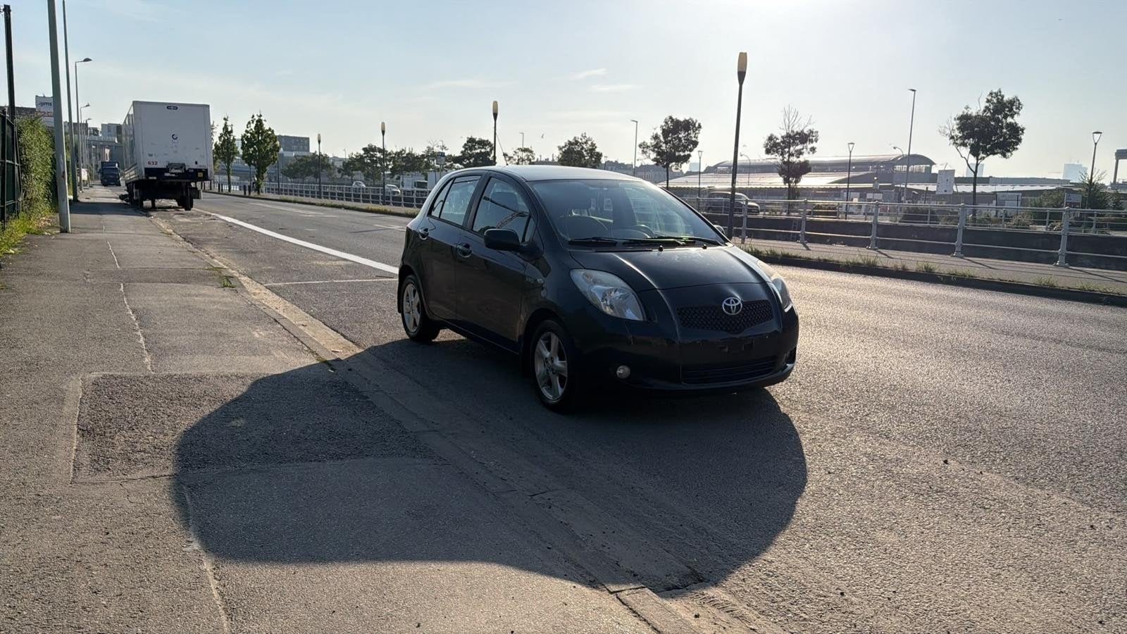 EXPORTEREN | Toyota Yaris 1.3 Benzine — 2006

Te koop Toyota, Auto's, Bedrijf, Yaris, Te koop, Benzine