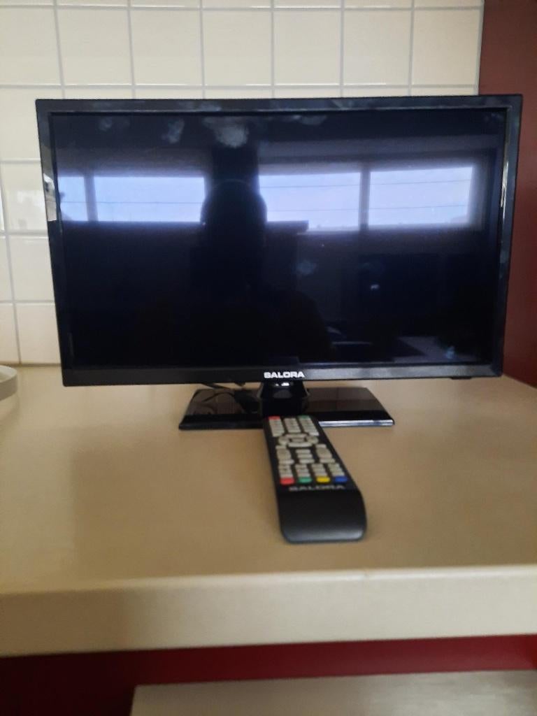 Led TV 19 inch, Audio, Tv en Foto, Televisies, Ophalen, Zo goed als nieuw, LED