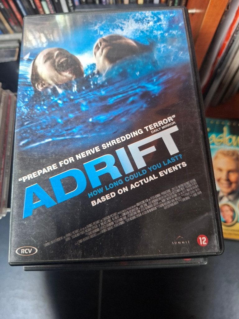 dvd - adrift, CD & DVD, Suppléments, Enlèvement ou Envoi, Anglais, Thriller d'action