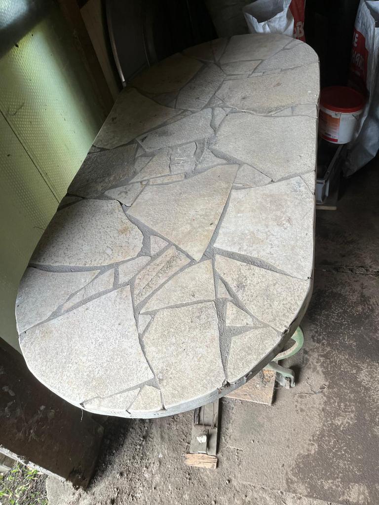 Table, Antiquités & Art, Enlèvement