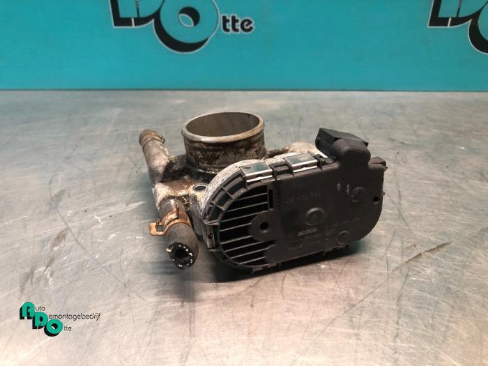 Gasklephuis van een Opel Corsa (Corsa D 07-), Auto-onderdelen, Motor en Toebehoren, Opel, Gebruikt, 3 maanden garantie, Ophalen of Verzenden