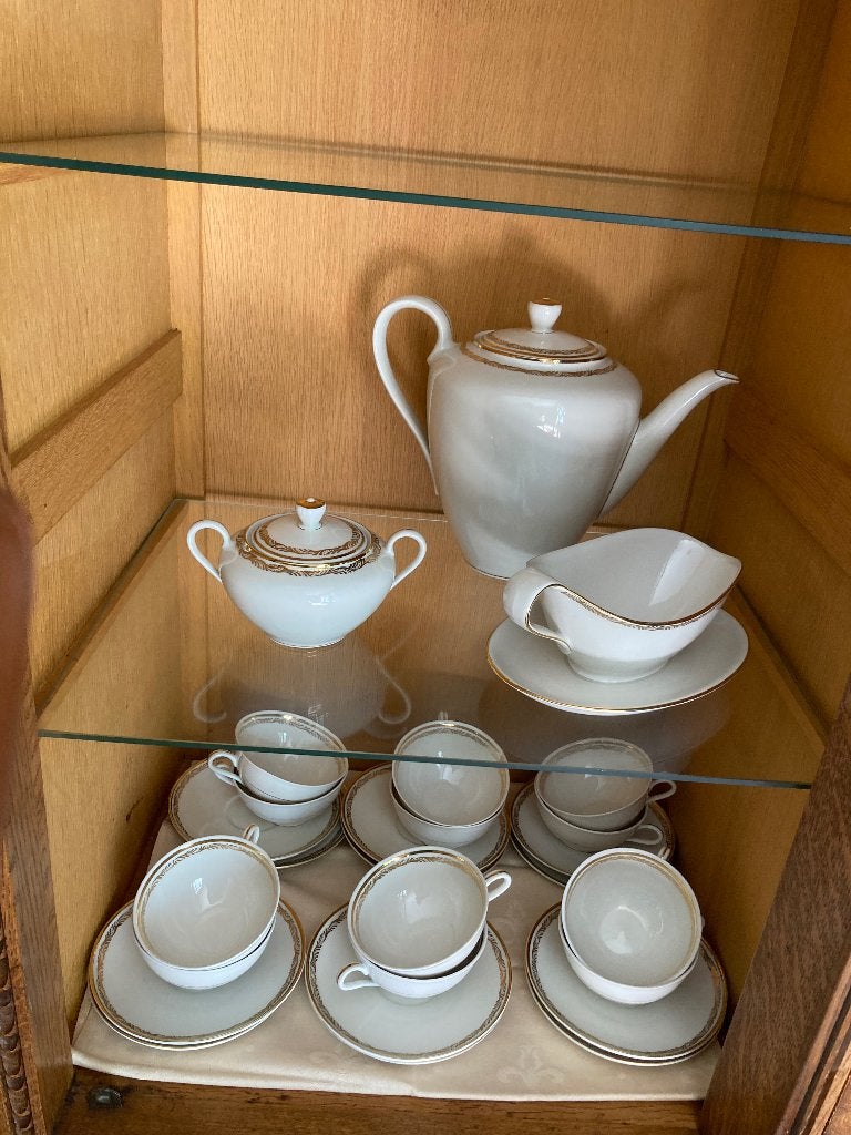 Prachtige porseleinen servies compleet,gouden rand, BAVARIA, Overige merken, Ophalen of Verzenden, Zo goed als nieuw, Porselein