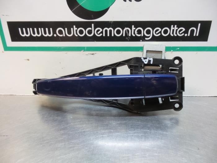 Poignée portière 4portes arrière gauche d'un Opel Astra (, Autos : Pièces & Accessoires, -, Opel, 3 mois de garantie, Utilisé