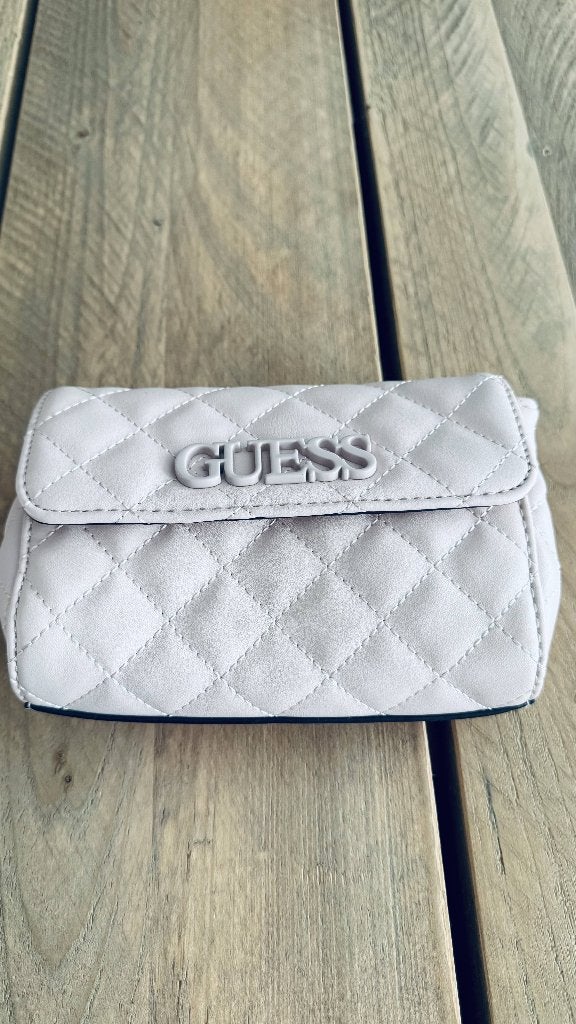Nieuw stijlvol Guess heuptasje in roze, Bijoux, Sacs & Beauté, Accessoires Autre, Enlèvement ou Envoi, Neuf