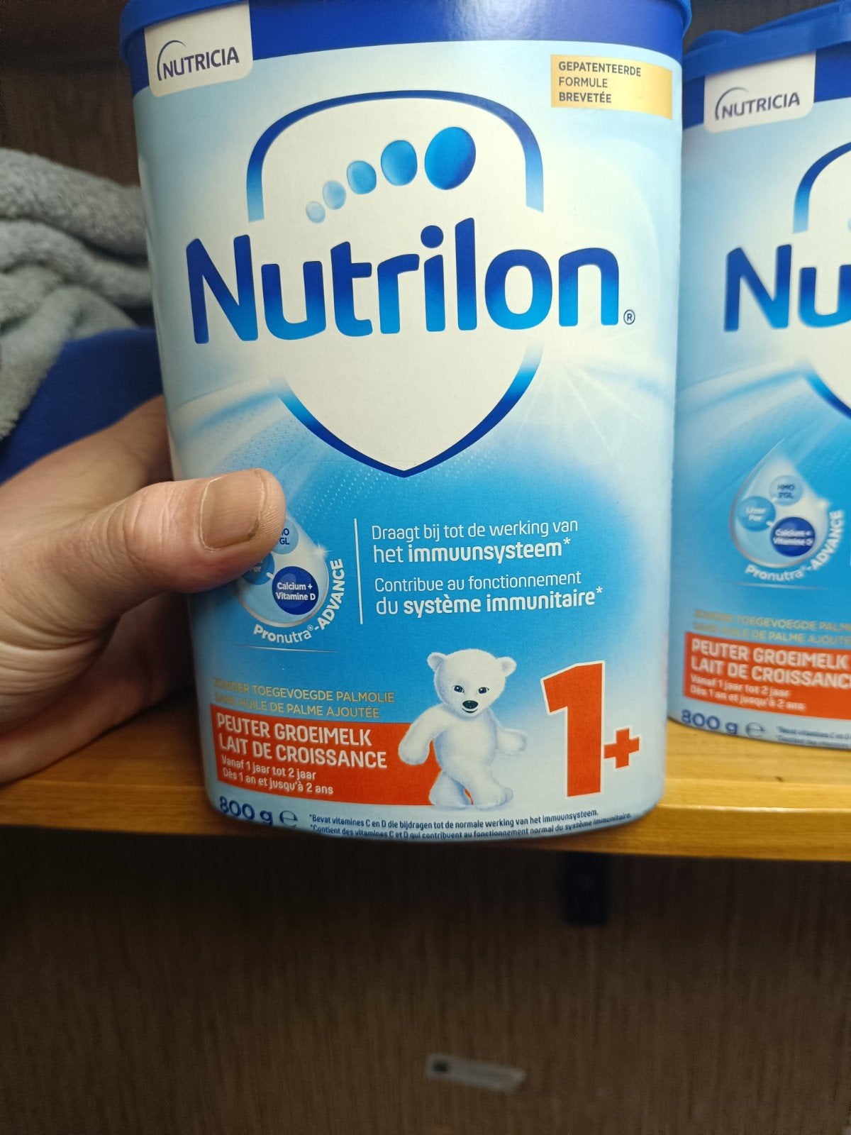 nitrilo 1 + j'ai plusieurs boîtes neuf avec la date encore b
