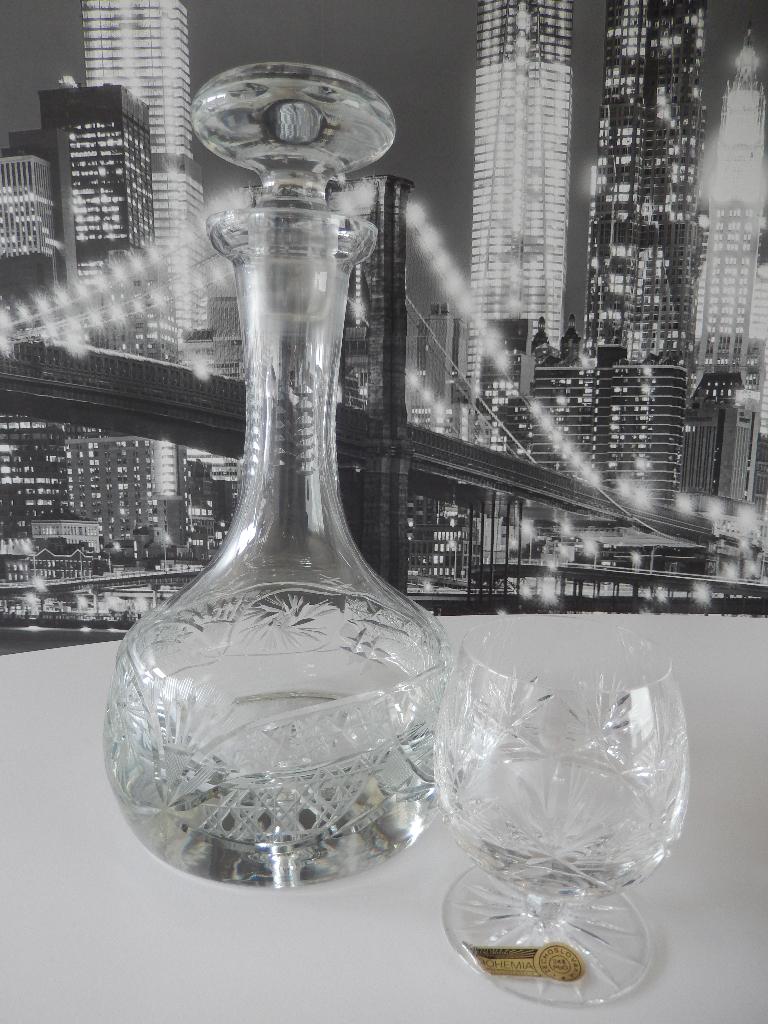 NIEUW Boheems kristal - karaaf - 6 glaasjes GRATIS, Enlèvement