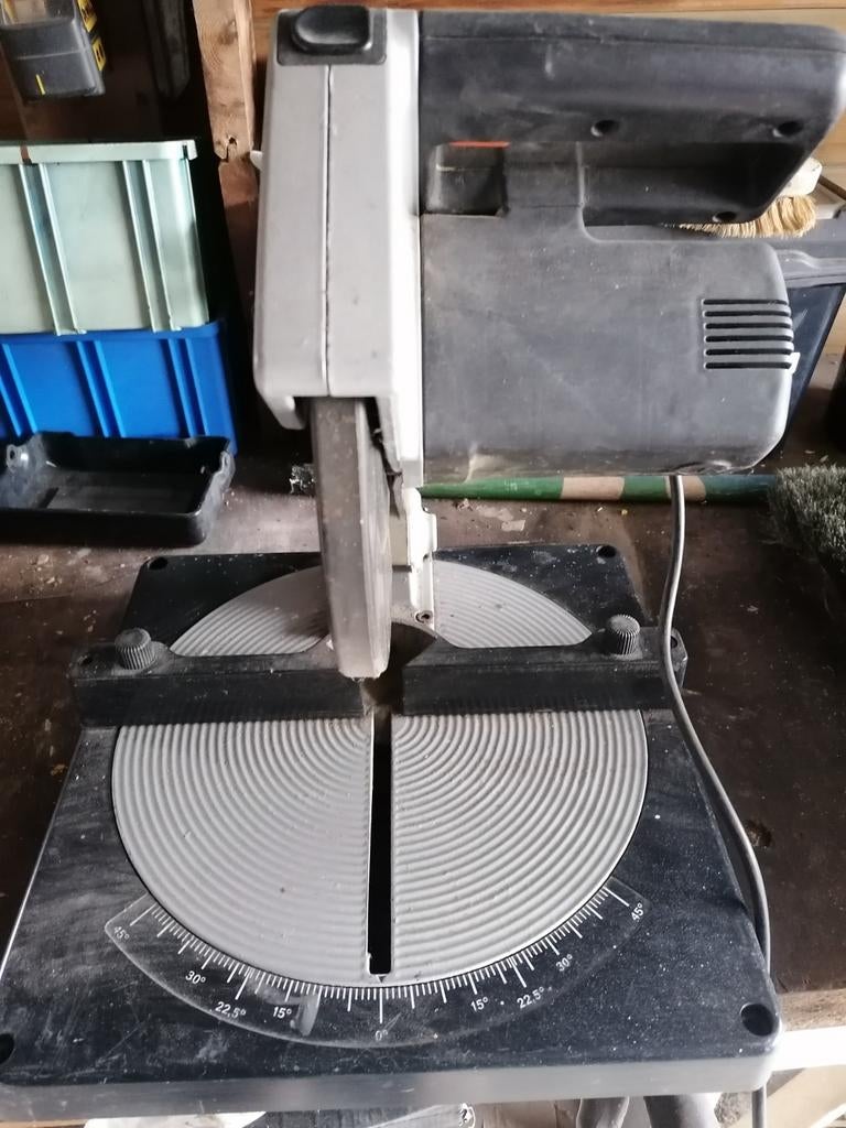 Black en decker afkortzaag, Doe-het-zelf en Bouw, Ophalen, Afkortzaag