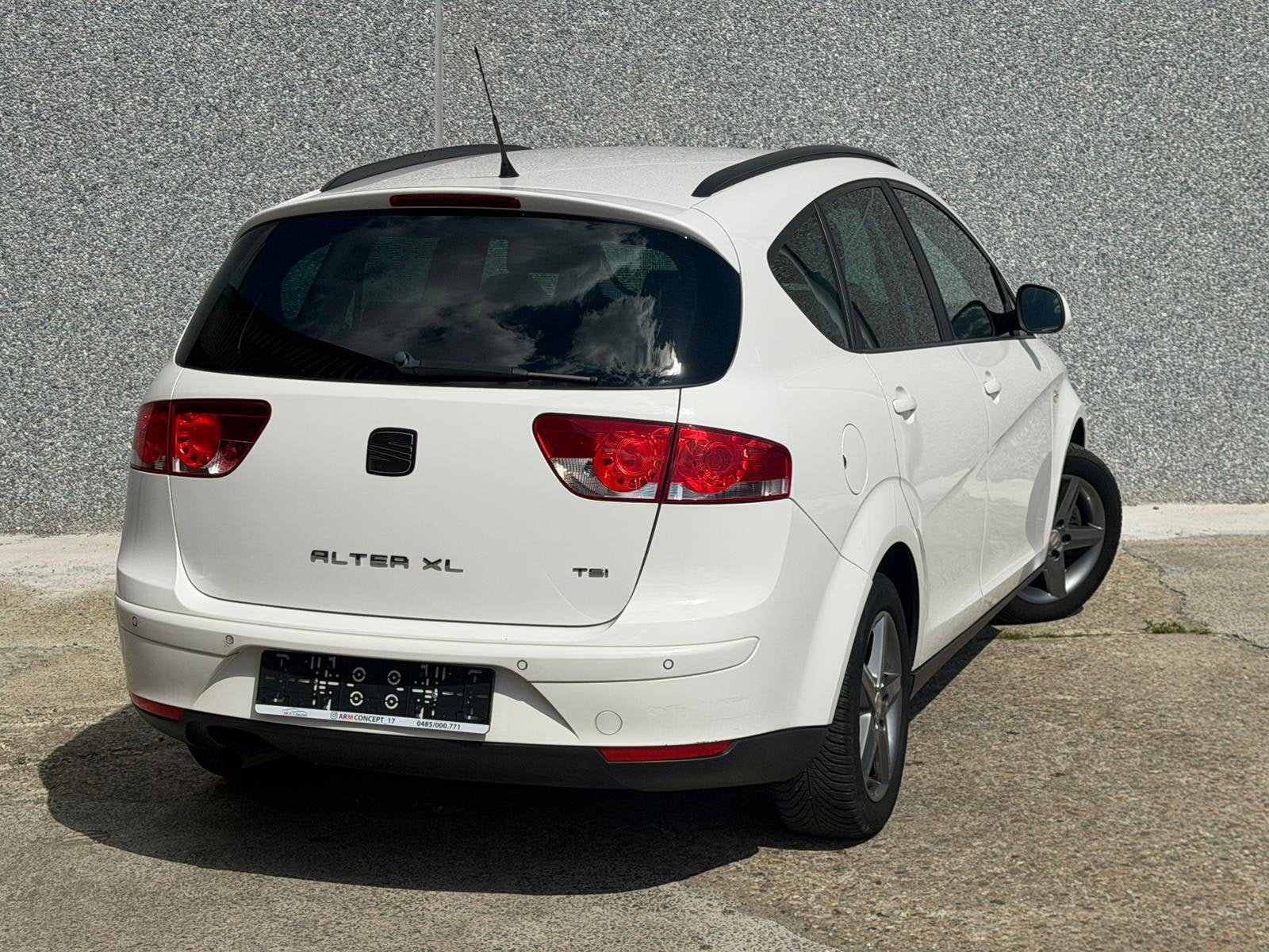 Seat Altea XL 1.2 TSI essence 2015 GARANTIE 12 Mois, Auto's, Euro 5, Monovolume, Altea XL, Wit