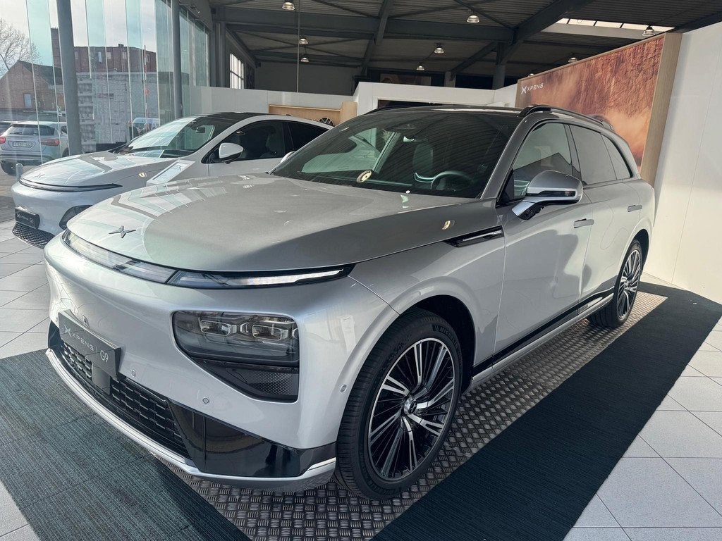 Xpeng G9 New AWD Performance, Auto's, XPENG, Automaat, Stof, 95 kWh, 540 km
