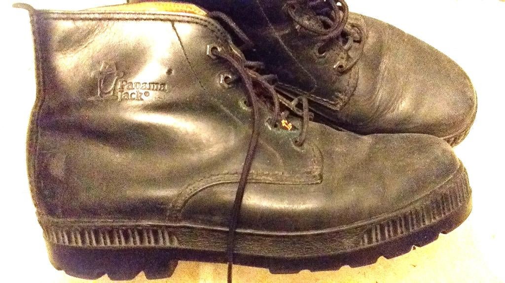 Chaussures taille 43, Envoi